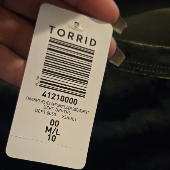 Torrid Olive Velvet Tunic - Picture 3 of 4